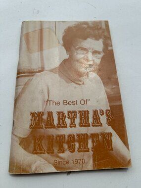 B45 MARTHAs KITCHEN VINTAGE 1970
